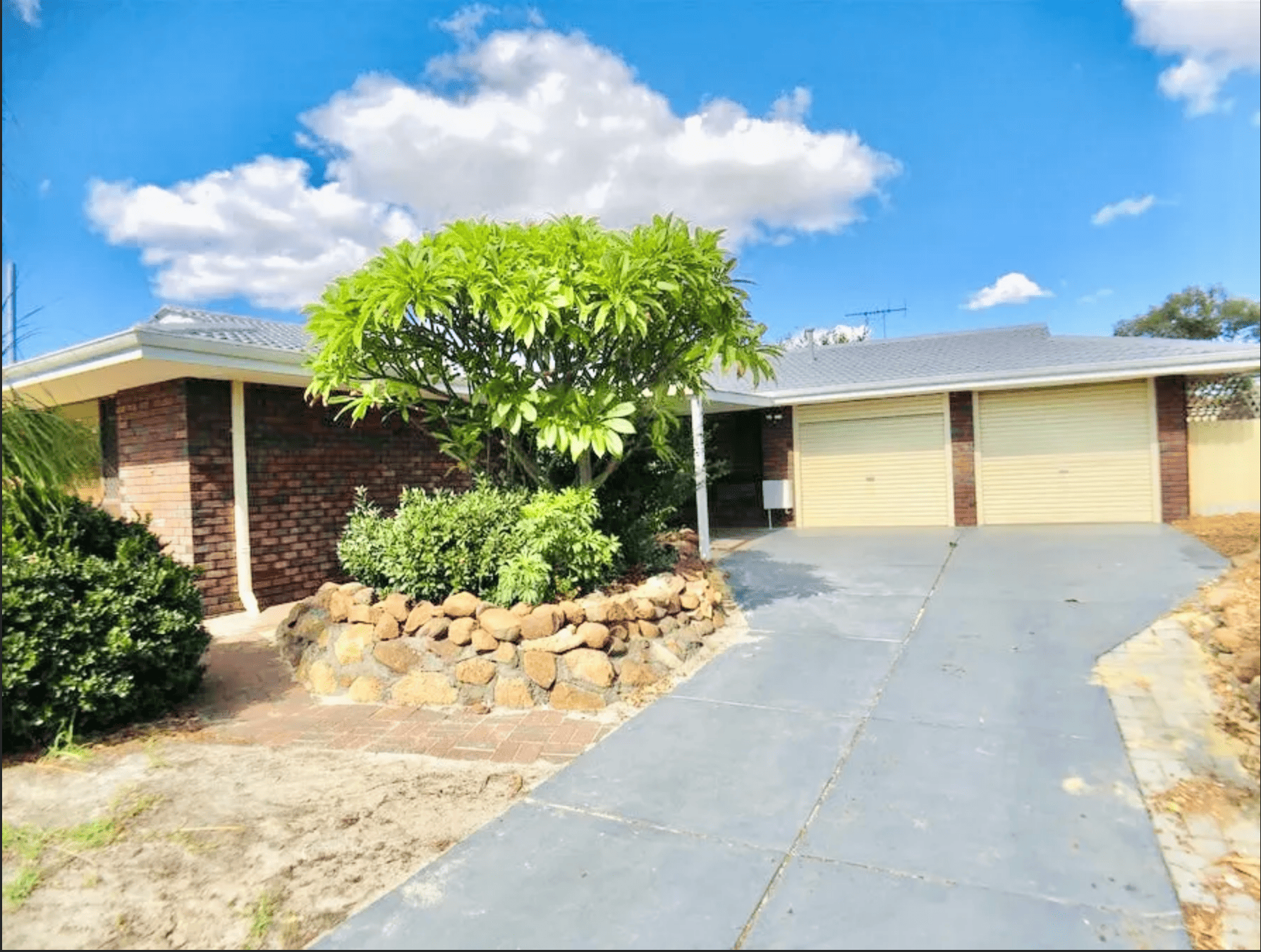 18 Mirrelia Way, Riverton WA 6148